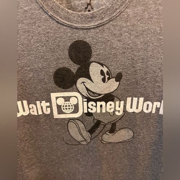 Disney World Mickey Mouse shirt - Picture 3 of 6